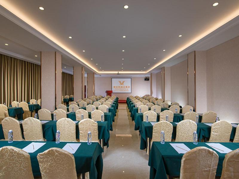 Vienna Hotel Shenzhen Fuyong Village Fenghuangwei Экстерьер фото